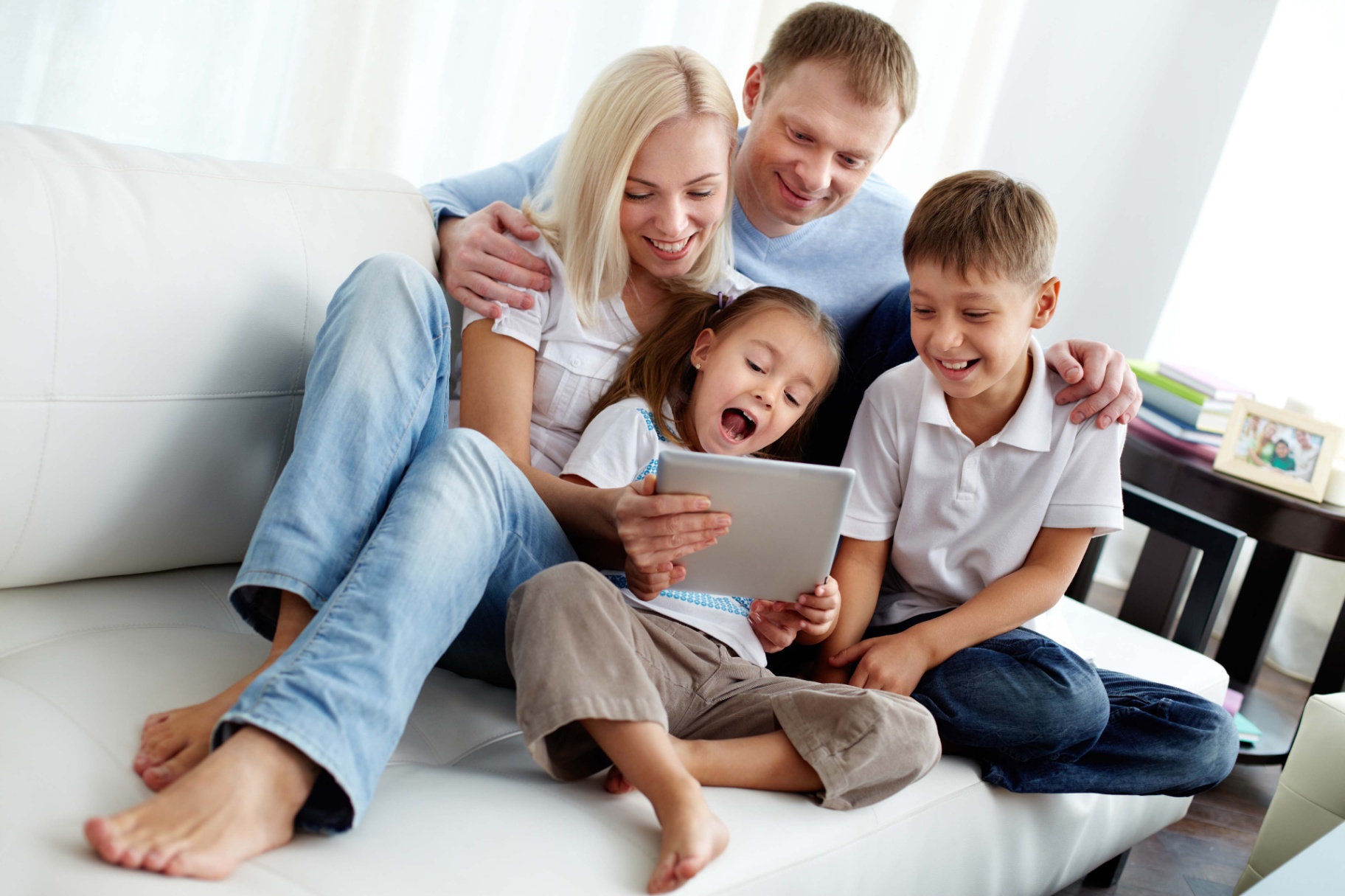 Why choose our home WiFi, mobile, and telecom solutions in the UAE